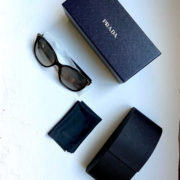 NEW Prada Sunglasses - Picture 3 of 14